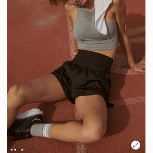 Few people The Way Home Shorts